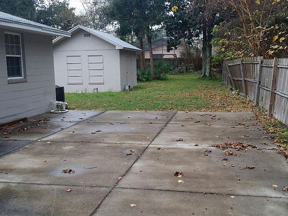 3rd image of 1734 Maryland Ave