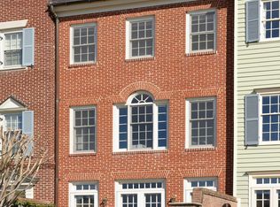 19 Wilkes St, Alexandria, VA 22314