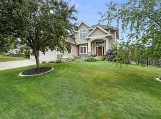 1701 Dunwoody Ln, Waunakee, WI 53597