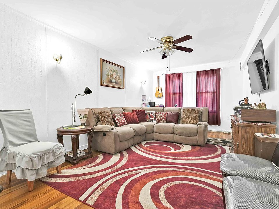 1st image of 25-15 Union Street #2C