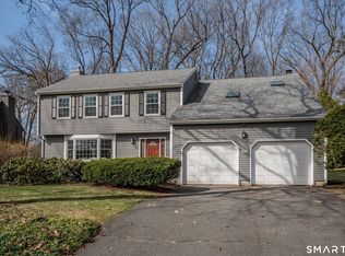 17 Michael Drive, Farmington, CT 06032