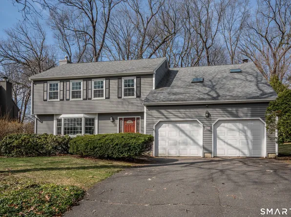 17 Michael Drive, Farmington, CT 06032
