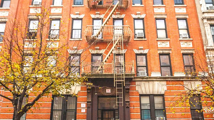 Rented by Nooklyn NYC LLC | media 73