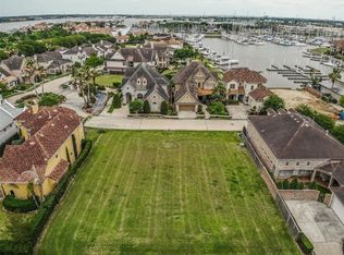 702 Harborside Way, Kemah, TX 77565
