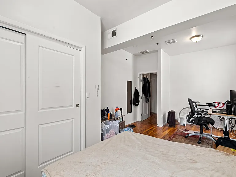 132 Jefferson St #1 — Photo 10