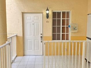 6900 NW 179th St #1061, Hialeah, FL 33015