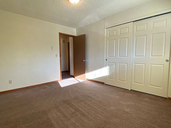 5th image of 807-889 Liberty St SE #859