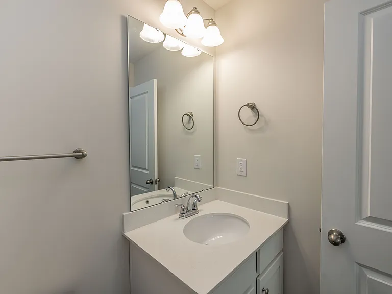 142 S Bell Ave #1 — Photo 29