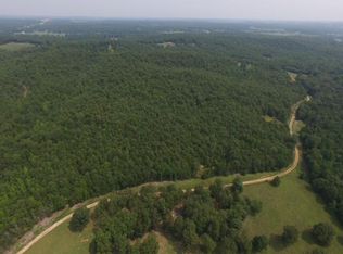 Hilly Village Rd, Batesville, AR 72501