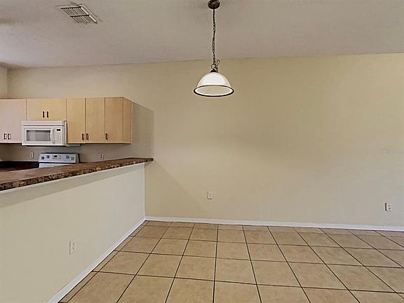 4th image of 16101 Indian Creek Dr #16101
