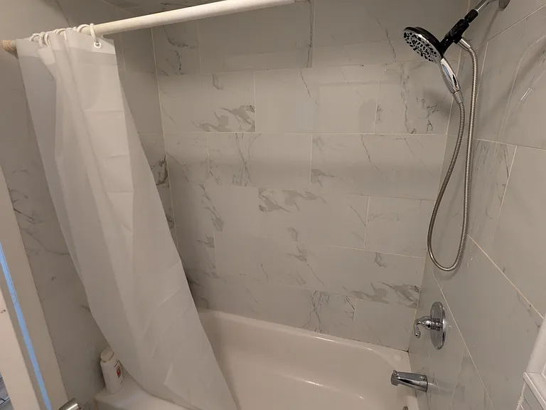 180 McAdoo Ave #2 — Photo 3