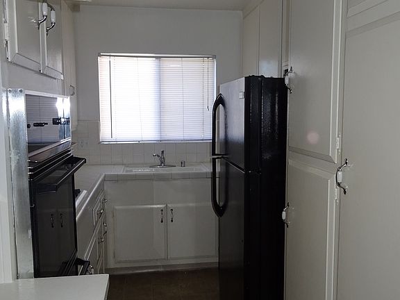 5th image of 8570 Gregory Way APT 303