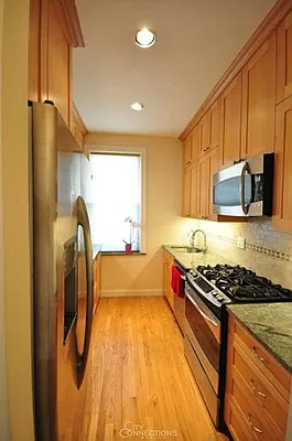 Rented by City Connections Realty | media 15