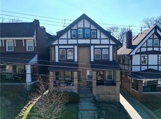 5554 Bartlett St, Pittsburgh, PA 15217