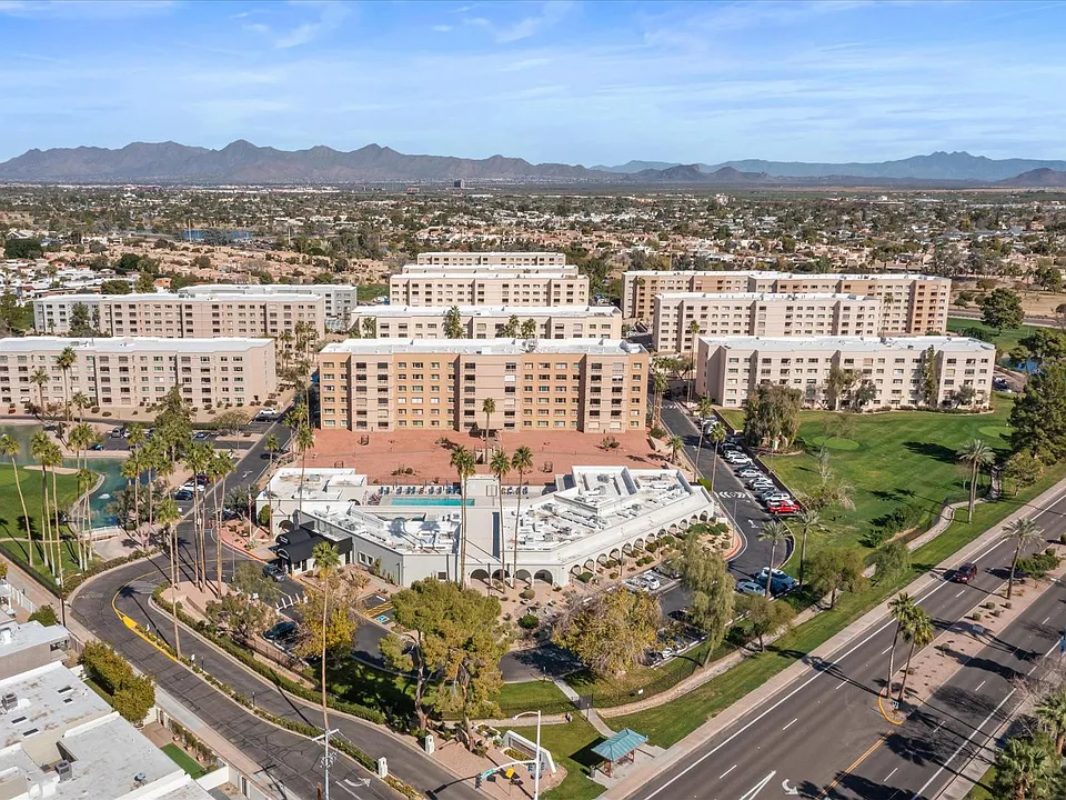 7910 E Camelback Rd #312