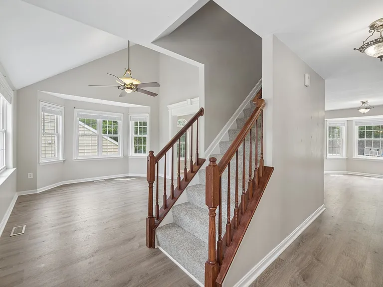 713 Mimosa Cove Rd — Photo 39