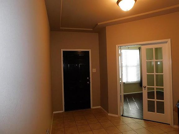 2nd image of 1265 Water Lily Dr