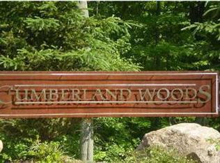 840 Boulder Bluff Ln, Lowell, MI 49331