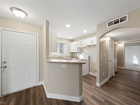 3rd image of 4424 W Lake Mead Blvd Unit 102
