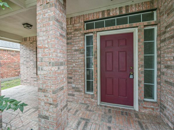 1219 Colonial Manor Dr