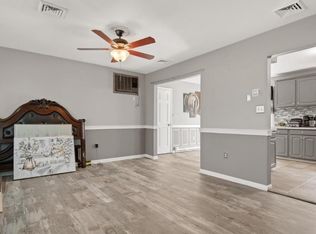 39 Delafield Dr, Albany, NY 12205