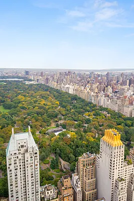 Sold by Compass | media 18