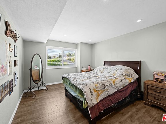 5th image of 12573 Bradley Ave Unit 14