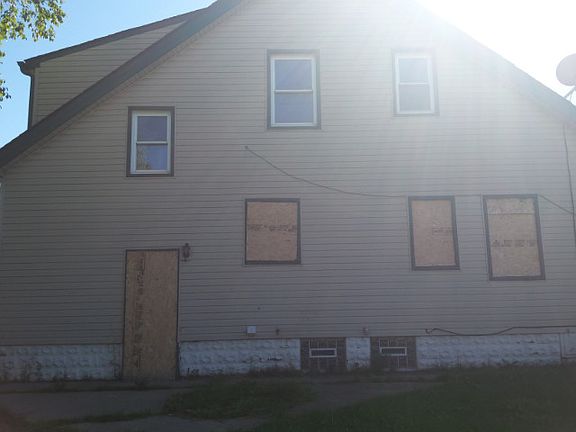 2nd image of 51 W Josephine St