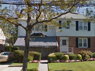 514 Beach 141st St, Far Rockaway, NY 11694