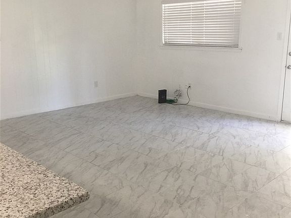 2nd image of 5517 Tennyson Dr