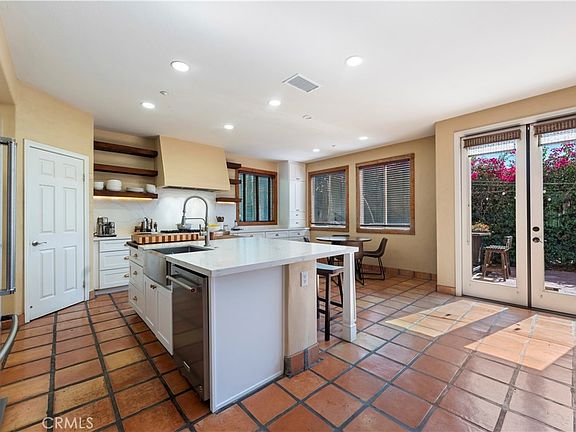 5th image of 505 Acacia Ct