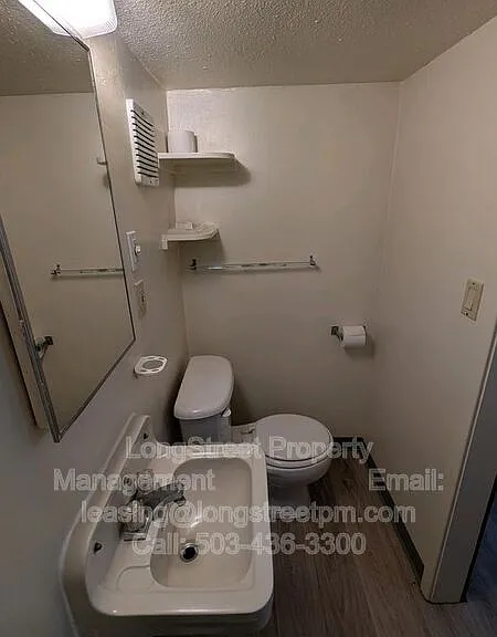 205 NW 11th St #5 — Photo 25