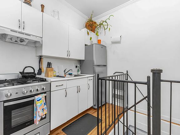 4th image of 99 E 7th St APT 3