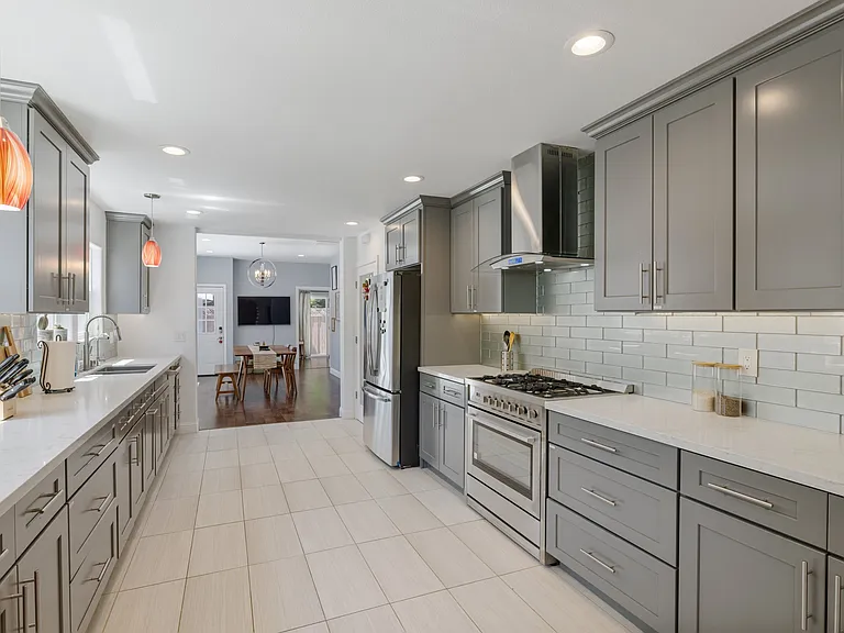 625 Minnesota Ave — Photo 14