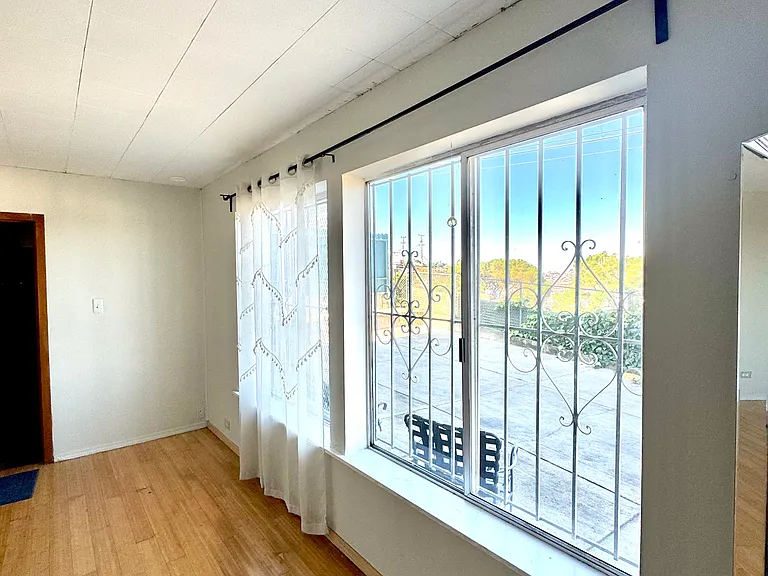 Alta Vista Way — Photo 3