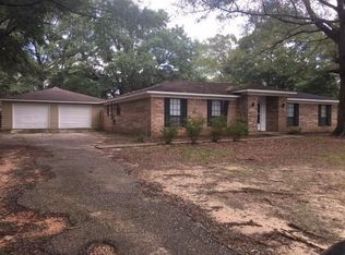 9128 Eastwood Dr, Semmes, AL 36575