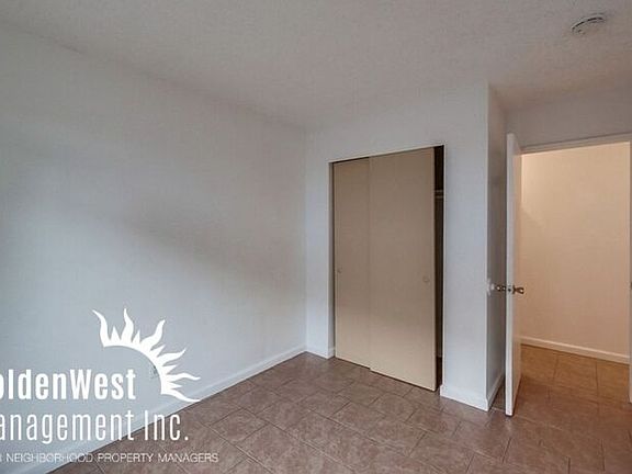 5th image of 2283-85 Harrison Ave #2285-B