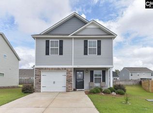 411 Deertrack Ct, Lexington, SC 29073