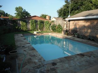 1382 Dogwood Trl, Lewisville, TX 75067