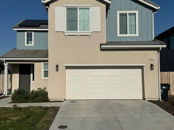 761 S Kandarian Ave, Fowler, CA 93625
