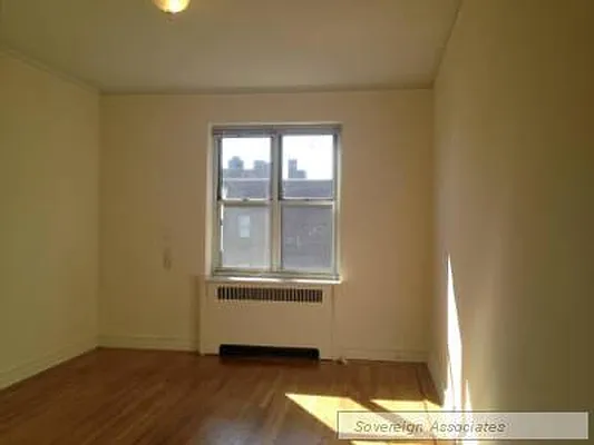 Sold by Sovereign Associates | media 17