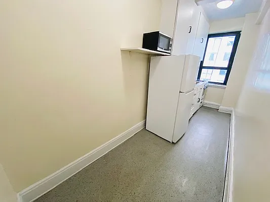 Rented by Highline Residential | media 5