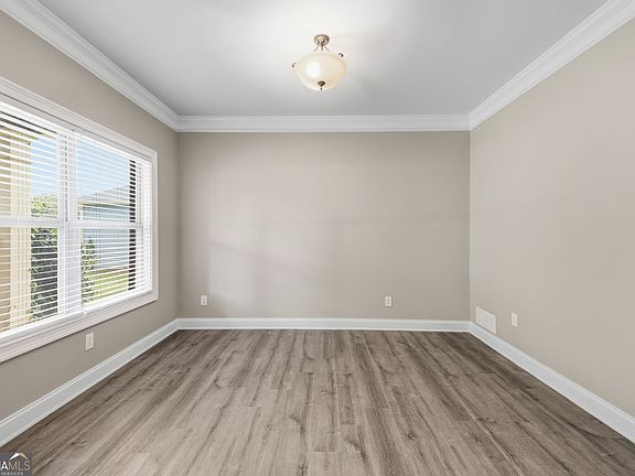 3rd image of 316 Norway Spruce Ct