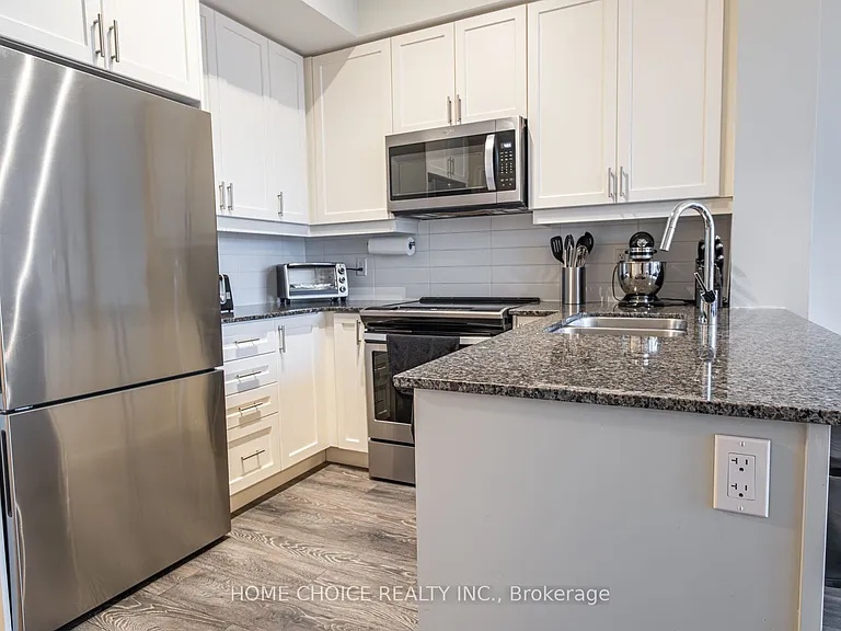 1050 Main St E #614 — Photo 8