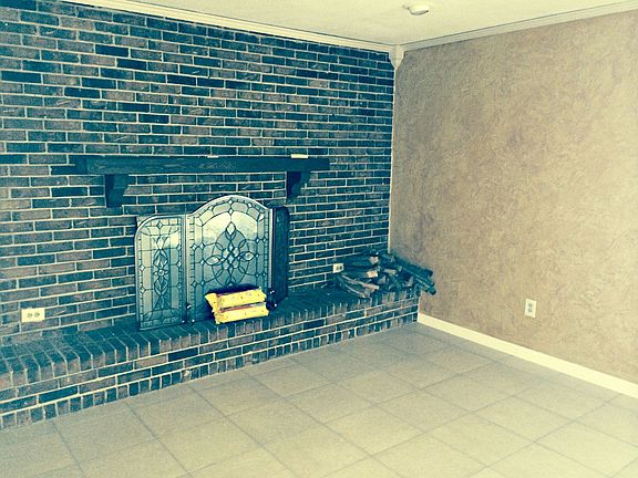 4th image of 1116 Alladin Dr