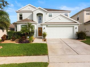 210 Higher Combe Dr, Davenport, FL 33837