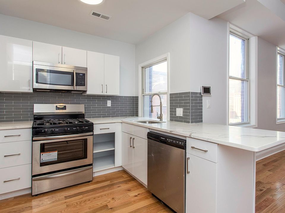 1st image of 6400 Haverford Ave #105