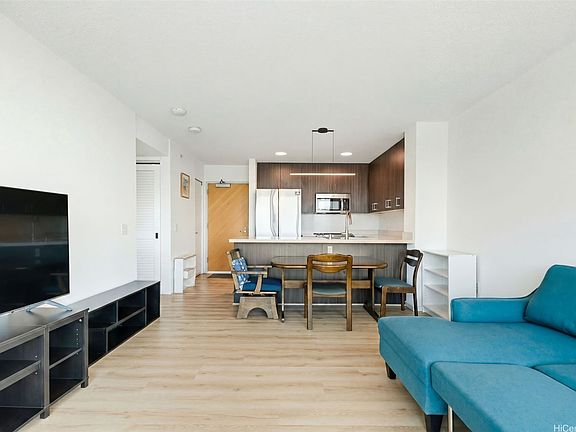 4th image of 615 Keawe St #2405