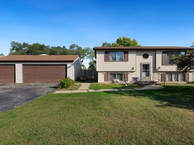 428 Pershing Ave, Machesney Park, IL, 61115