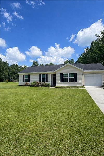 1st image of 417 Shadowbrook Cir